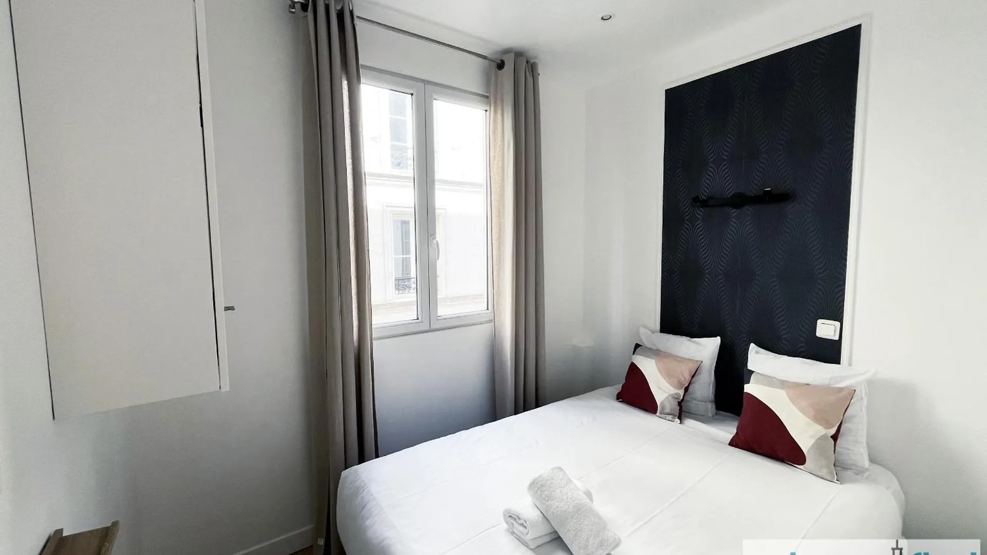 Urban Flat 24 - Charming Home In Paris Apartment